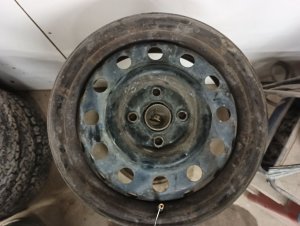 1993-2002 Saturn SL Black 15x6 4-Lug Steel Wheel (Used OEM)
