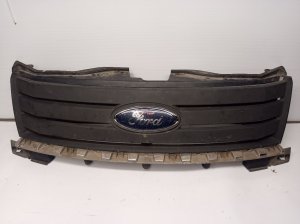 2007-2010 Ford Edge Black Upper Grille (Used OEM)