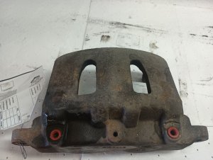 2004-2008 Ford F650 Disc Brake Caliper - Right (Passenger) (Used OEM)