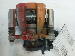 2016-2025 Chevrolet Malibu Disc Brake Caliper - Right (Passenger) (Used OEM)