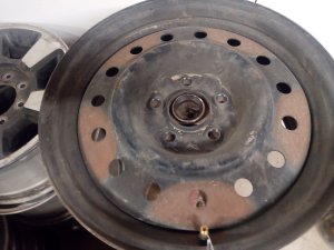 2002-2006 Nissan Altima 16x6.5 15-Hole Steel Wheel (Used OEM)