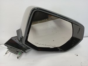 2021-2024 GMC Yukon Silver Door/Side View Mirror - Right (Passenger) (Used OEM)