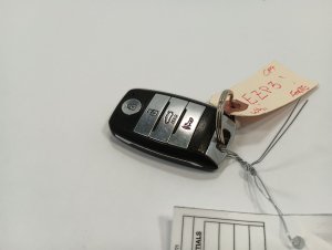 2014-2016 Kia Forte Koup Keyless Entry Transmitter (Used OEM)