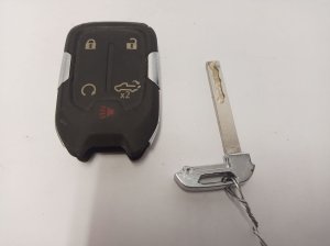 2019-2022 GMC Sierra 1500 5-Button Keyless Entry Transmitter (Used OEM)