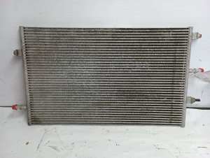 2016-2019 Chevrolet Malibu Auxiliary Radiator (Used OEM)