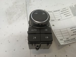 2020-2026 GMC Sierra 2500 HD Seat Switch (Used OEM)