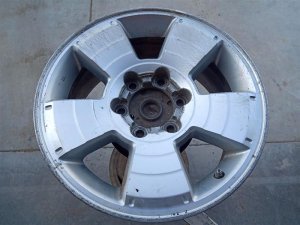 2005-2015 Toyota Tacoma 5-Spoke Machined Silver Alloy Wheel (Used OEM)