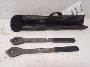 1985-2005 GMC Safari Spare Tire Hoist (Used OEM)