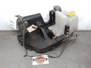 2007-2011 Jeep Wrangler Washer Fluid Reservoir with Dual Pumps (Used OEM)