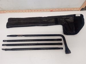 2000-2019 GMC Yukon XL Scissor Jack (Used OEM)