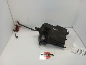 2011 Toyota Sienna Engine Fuse Box Housing (Used OEM)