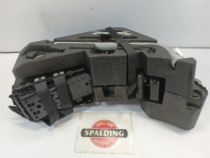 2004-2010 Volkswagen Touareg Scissor Jack with Tools and Holder (Used OEM)