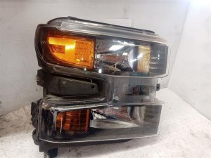 2019-2022 Chevrolet Silverado 1500 Halogen Headlight Assembly - Right (Passenger) (Used OEM)