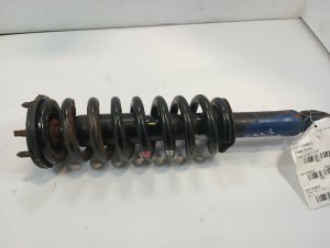 1997-2002 Toyota 4Runner Front Suspension Strut Assembly - Left (Driver) (Used OEM)