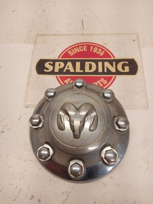 2011-2013 Ram 3500 Single Rear Wheel 8-Lug Center Wheel Cap (Used OEM)