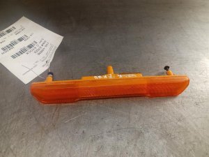 2020-2026 GMC Sierra 2500 HD Fender Mounted Side Marker Light (Used OEM)