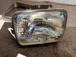 1987-1995 Jeep Wrangler Sealed Beam Headlight Assembly with Bucket - Right (Passenger) (Used OEM)