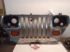 1987-1995 Jeep Wrangler Chrome Chrome Grille Assembly (Used OEM)
