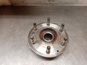 2021-2026 Chevrolet Suburban Hub Assembly (Used OEM)