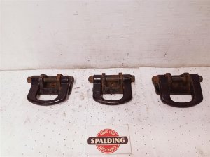 2009-2010 Hummer H3T Black Trailer Hitch - Left (Driver) (Used OEM)