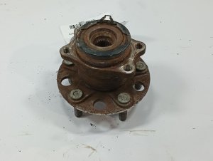 2007-2017 Jeep Patriot Rear Wheel Hub Assembly (Used OEM)
