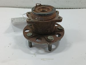 2007-2017 Jeep Patriot Rear Wheel Hub Assembly (Used OEM)
