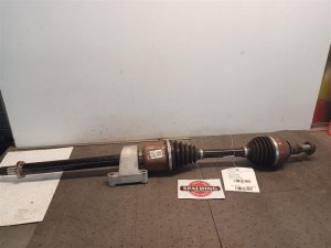 2020-2025 Chevrolet Blazer Front Drive Axle Shaft - Right (Passenger) (Used OEM)