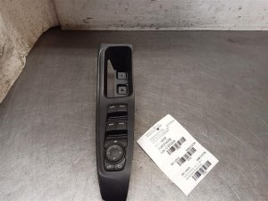 2018-2024 Chevrolet Traverse Black Master Door Lock and Window Switch (Used OEM)