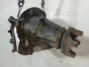  Volvo VNL Rear Differential Carrier Assembly (Used OEM)