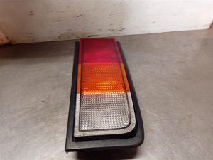 2003-2004 Hummer H2 Taillight Assembly - Right (Passenger) (Used OEM)