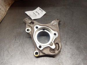 2018-2024 Chevrolet Equinox Front Steering Knuckle - Left (Driver) (Used OEM)