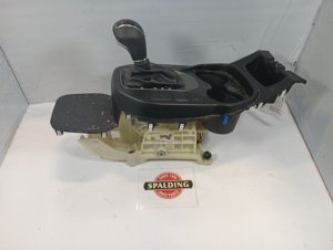 2019 Hyundai Santa Fe XL Transmission Shift Assembly with Cup Holder (Used OEM)