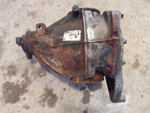 2006-2011 Dodge Charger 2.82 Ratio Rear Differential Carrier Assembly (Used OEM)