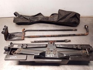 2007-2017 Ford Expedition Scissor Jack with Tool Kit (Used OEM)