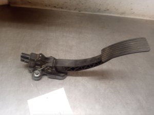 2011-2020 Dodge Journey Brake Pedal Assembly (Used OEM)