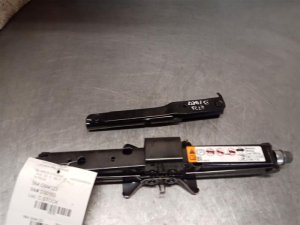 2024-2025 Buick Envista Scissor Jack (Used OEM)