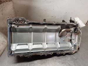2021-2026 GMC Yukon Engine Oil Pan (Used OEM)