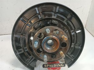 2016-2022 Honda Pilot Rear Stub Axle Wheel Hub Assembly - Left (Driver) (Used OEM)