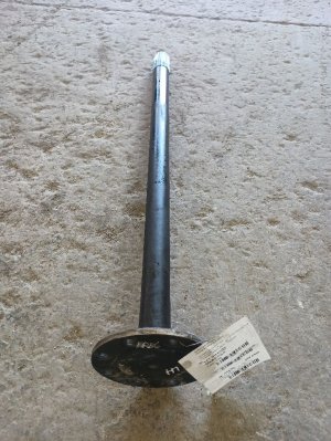  International 4300 Rear Drive Axle Shaft - Left (Driver) (Used OEM)