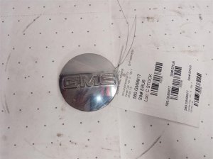 2015-2020 GMC Yukon Chrome Center Wheel Cap (Used OEM)