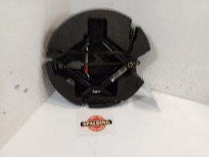 2005-2009 Subaru Outback Scissor Jack (Used OEM)