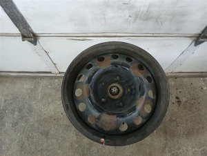 2017-2018 Kia Forte Black 15x6 15-Hole Steel Wheel (Used OEM)