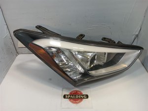 2013-2016 Hyundai Santa Fe Xenon HID Headlight Assembly - Right (Passenger) (Used OEM)