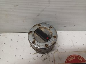 1979-1991 GMC Jimmy Locking Hub Kit (Used OEM)