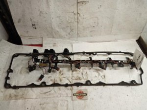  International 4300 Engine Valve Cover with Integrated Wiring Harness (Used OEM)