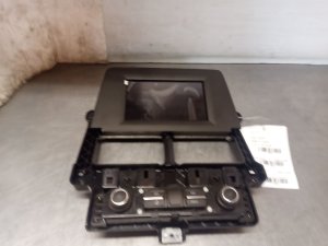 2021-2024 Chevrolet Tahoe 8-Inch Radio Control Panel Infotainment Display (Used OEM)