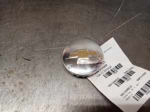 2021-2026 GMC Yukon Wheel Center Cap (Used OEM)