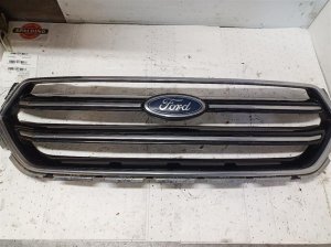 2017-2019 Ford Escape Black Upper Chrome and Black Grille (Used OEM)