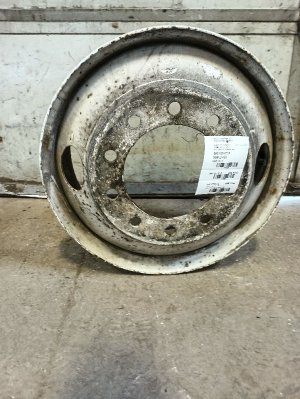  Volvo VNL 22.5x8.25 10-Hole Aluminum Wheel (Used OEM)