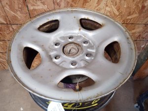 2000-2006 Chevrolet Tahoe Silver 16x6.5 6-Lug Steel Wheel (Used OEM)